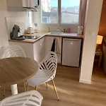 T2, Jardinet, Quartier Marche 10Mn Plage